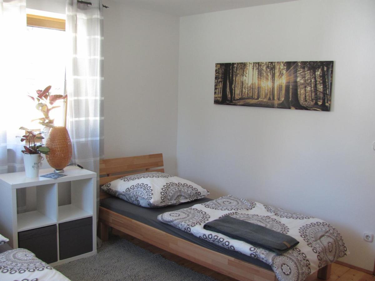 #7 Ferienhaus Mit Schlossblick Trunkelsberg Fuer Max 6 Personen,Kueche Komplett Eingerichtet, 2 Baeder 3 Schlafzimmer Top-Ausstattung Eksteriør billede